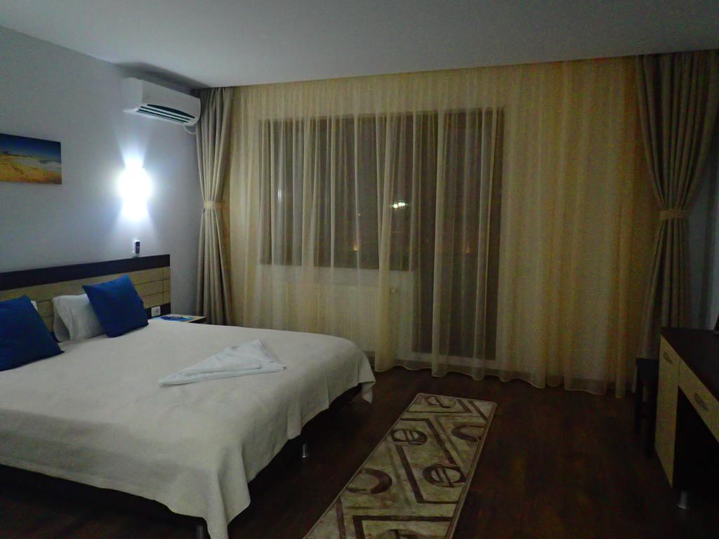 ホテル Indeep Club Cumpăna エクステリア 写真